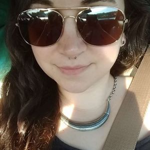 Meet your Posher, Krystle